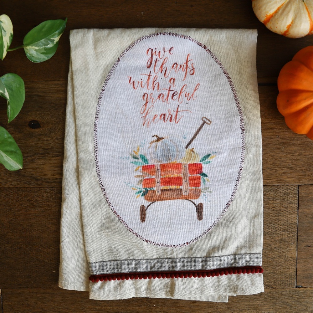 🍁 Give Thanks Ornate Dish Towel